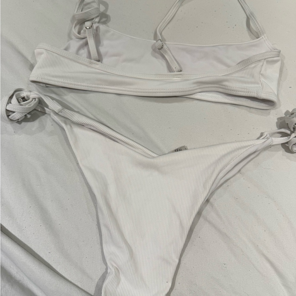 White Ribbed Bikini Set - Picture 2 of 3